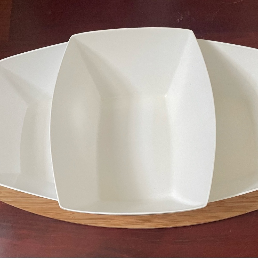 GUC B Smith | Melamine Serving Bowls with Bamboo Tray | 4 Piece Set